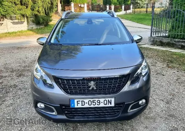 PEUGEOT 2008 1.2 Pure Tech Access