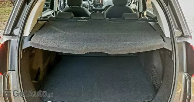 PEUGEOT 2008 1.2 Pure Tech Access