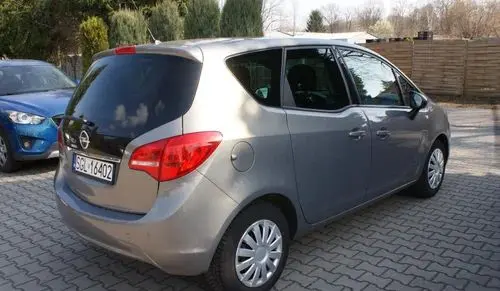 OPEL Meriva 