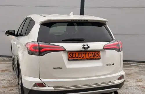 TOYOTA Rav 4 