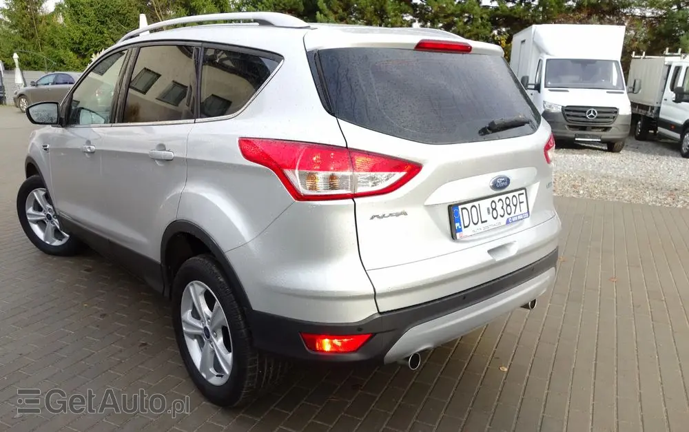 FORD Kuga 1.5 EcoBoost 2x4 Trend