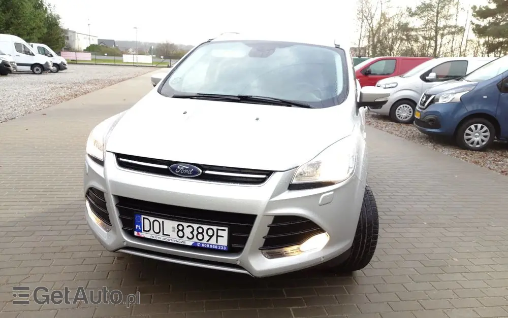 FORD Kuga 1.5 EcoBoost 2x4 Trend