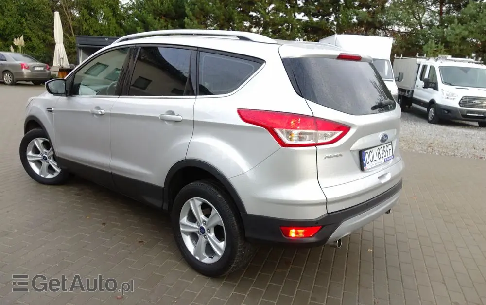 FORD Kuga 1.5 EcoBoost 2x4 Trend