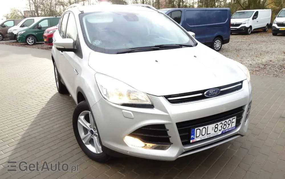 FORD Kuga 1.5 EcoBoost 2x4 Trend