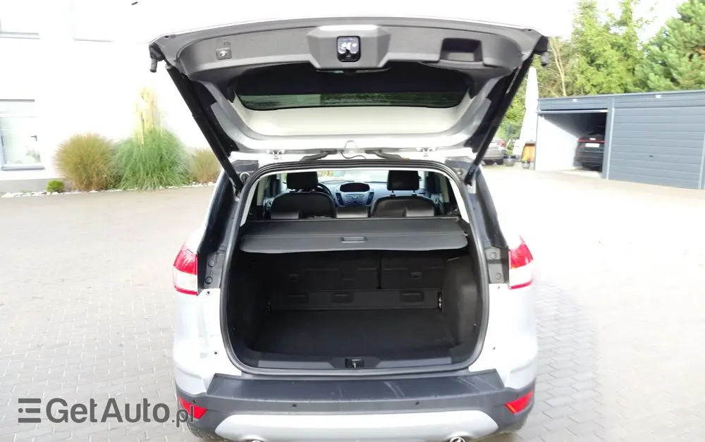 FORD Kuga 1.5 EcoBoost 2x4 Trend