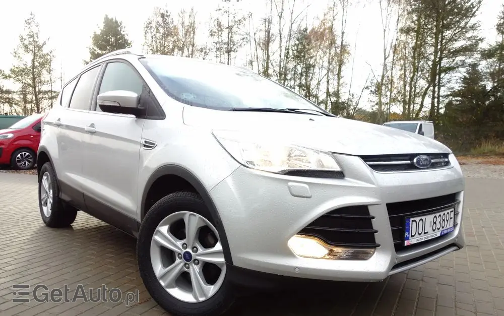 FORD Kuga 1.5 EcoBoost 2x4 Trend