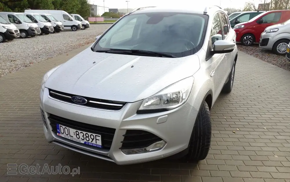 FORD Kuga 1.5 EcoBoost 2x4 Trend