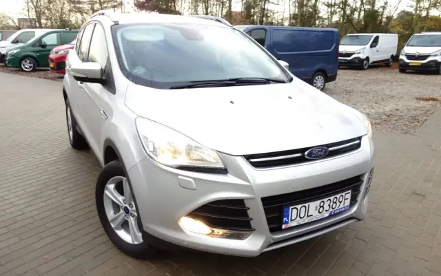 FORD Kuga 1.5 EcoBoost 2x4 Trend