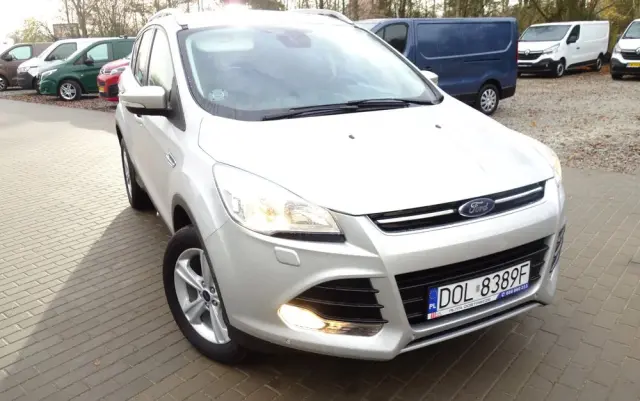 FORD Kuga 1.5 EcoBoost 2x4 Trend