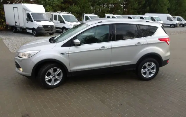 FORD Kuga 1.5 EcoBoost 2x4 Trend
