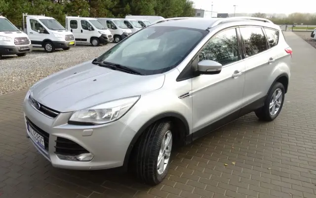 FORD Kuga 1.5 EcoBoost 2x4 Trend