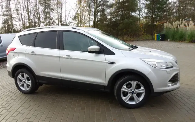 FORD Kuga 1.5 EcoBoost 2x4 Trend