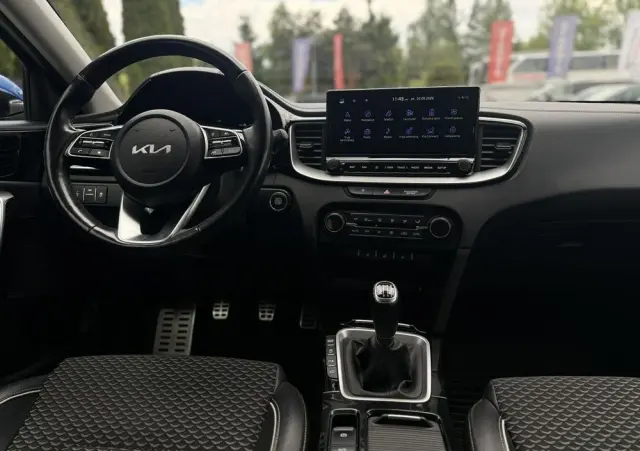 KIA Ceed 1.6 CRDi mHEV L Business Line