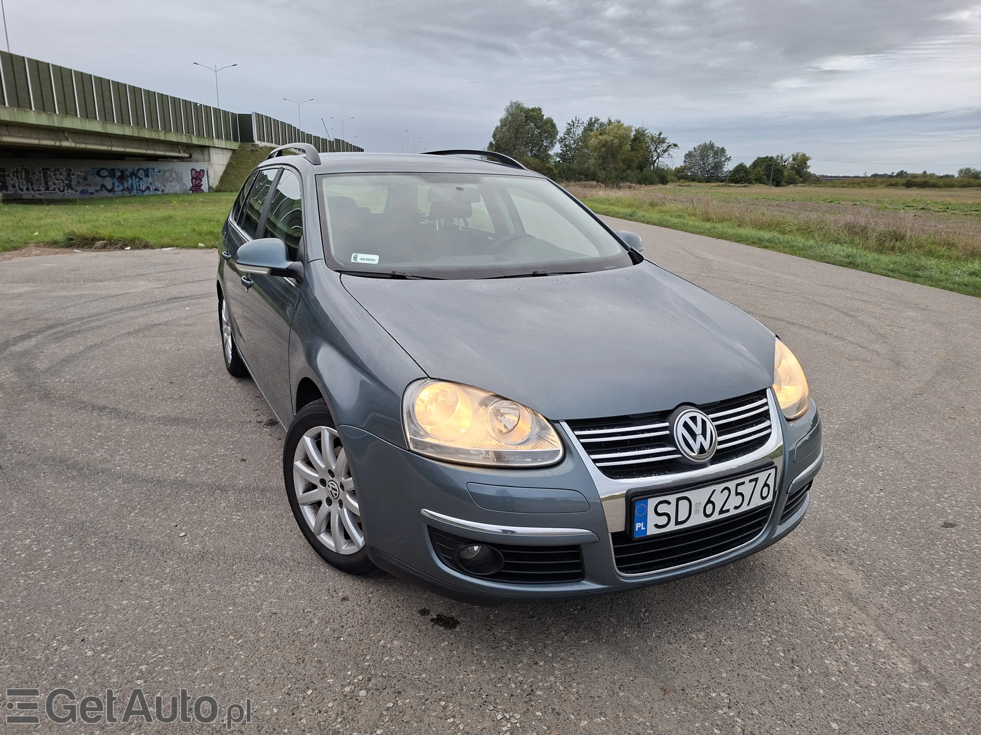 VOLKSWAGEN Golf Comfortline