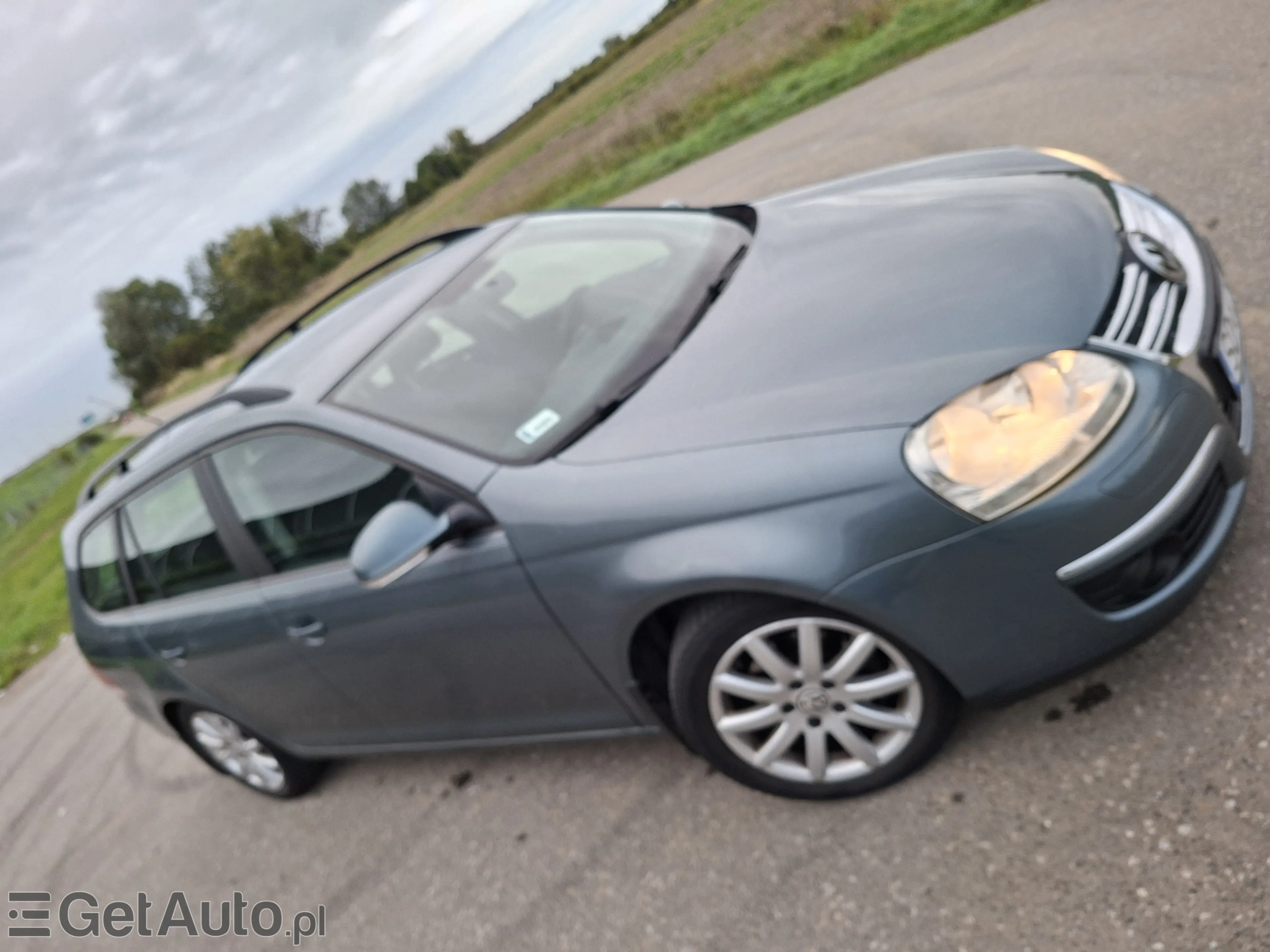 VOLKSWAGEN Golf Comfortline
