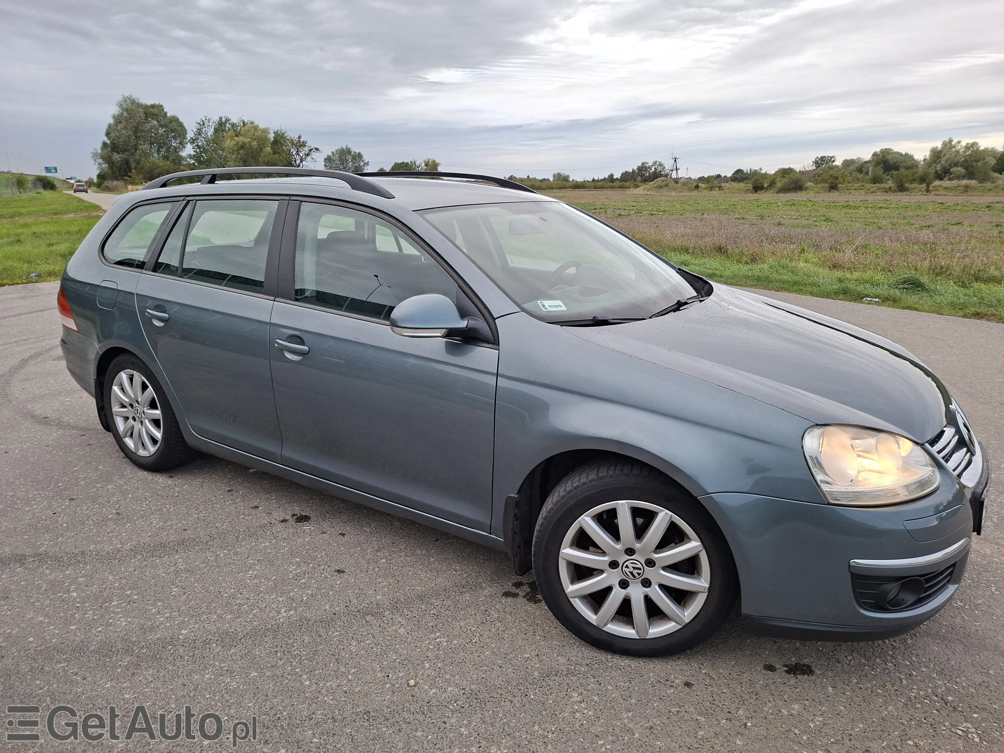 VOLKSWAGEN Golf Comfortline