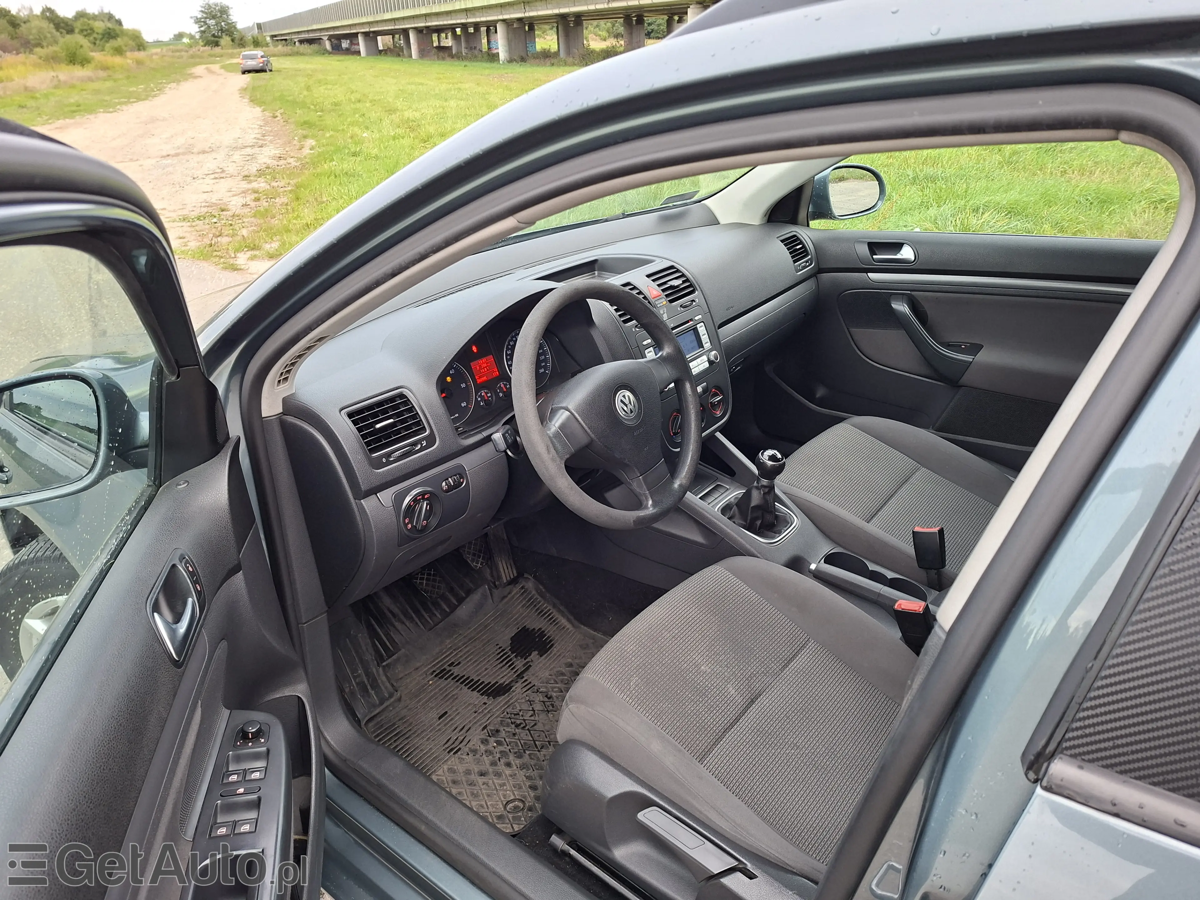 VOLKSWAGEN Golf Comfortline