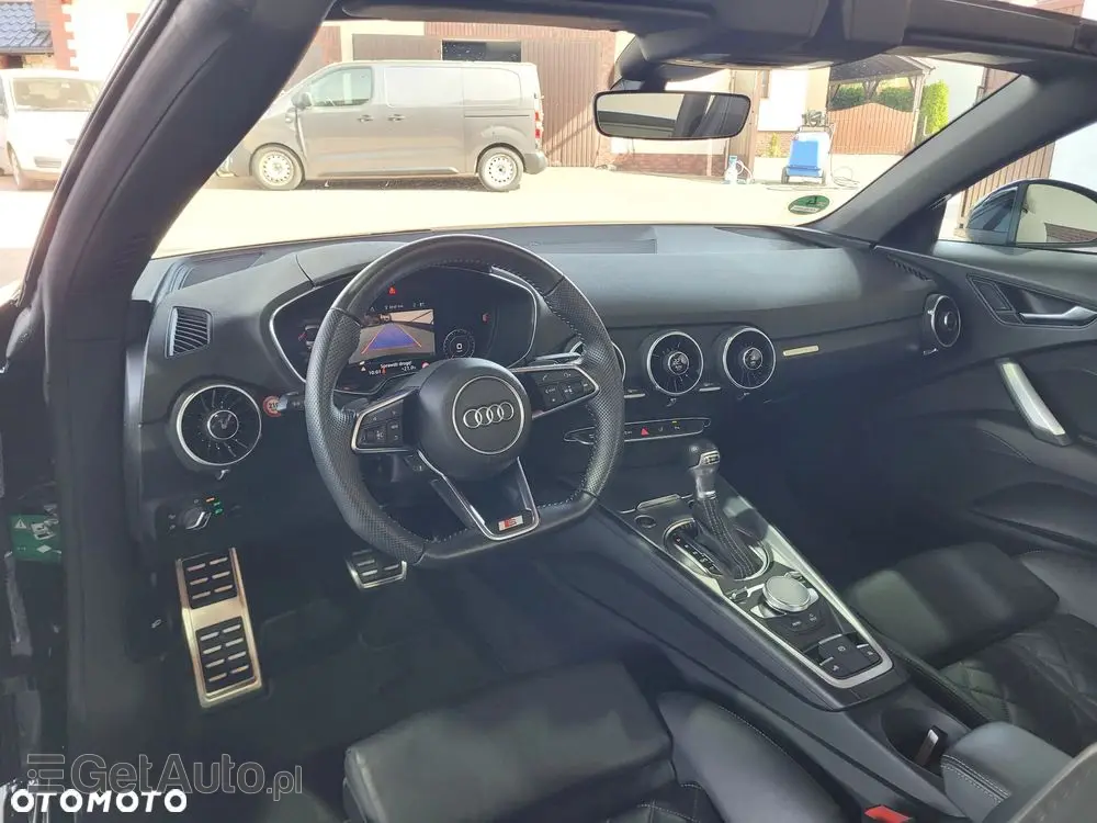 AUDI TT Roadster 