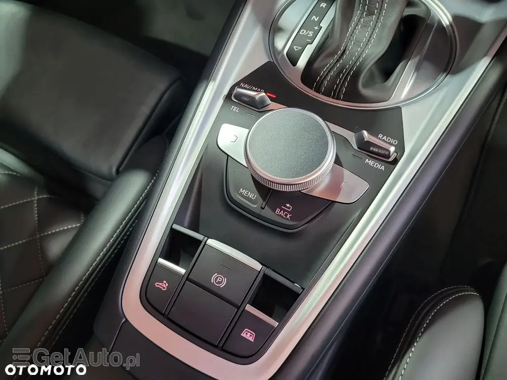 AUDI TT Roadster 