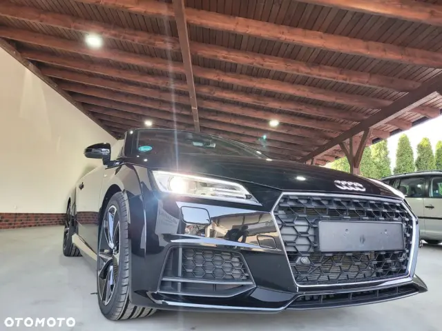 AUDI TT Roadster 