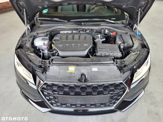 AUDI TT Roadster 