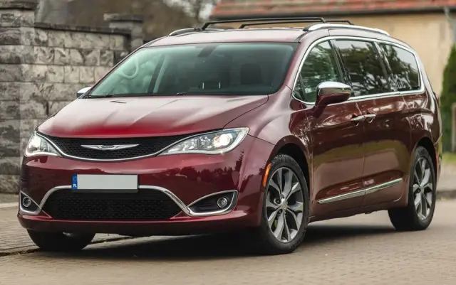 CHRYSLER Pacifica 