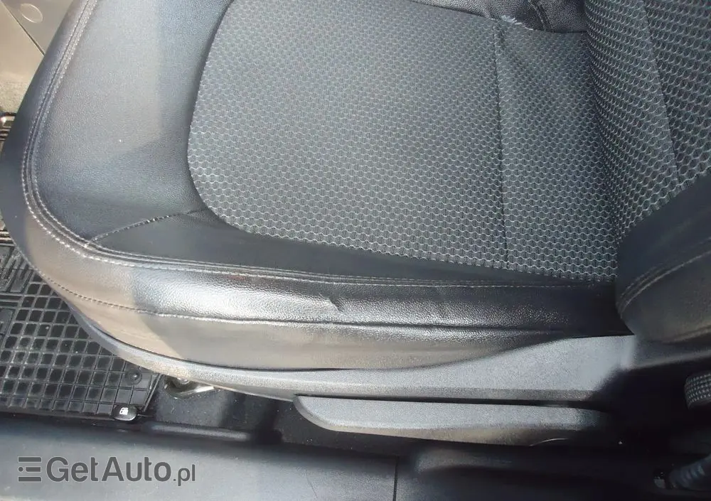 HYUNDAI Ix35 1.6 GDI Premium 2WD