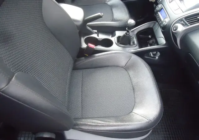 HYUNDAI Ix35 1.6 GDI Premium 2WD