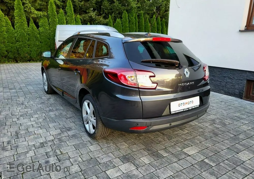 RENAULT Megane 