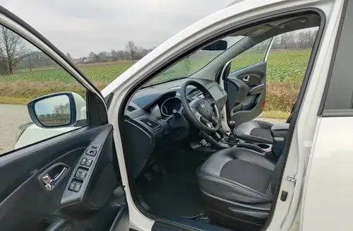 HYUNDAI Ix35 