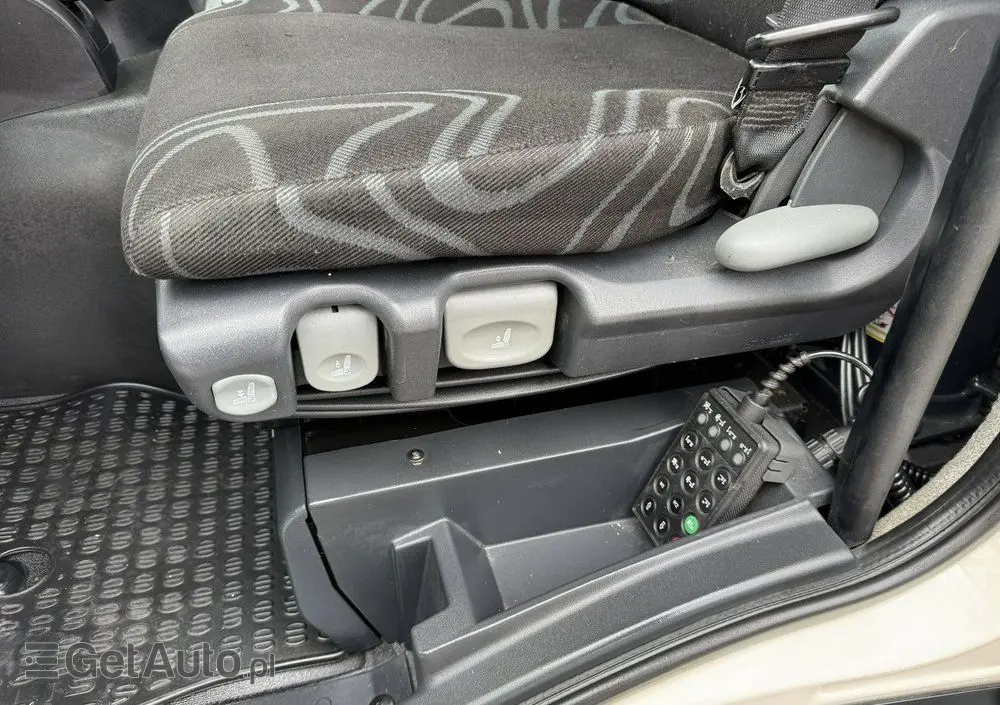 IVECO Trakker 26.410 6x4 Manual Mały Przebieg tylko-46000km 