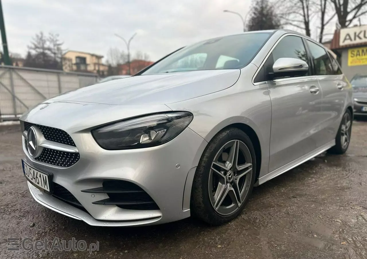 MERCEDES-BENZ Klasa B 200 AMG Line 7G-DCT