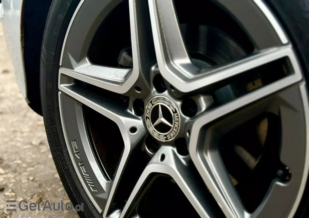 MERCEDES-BENZ Klasa B 200 AMG Line 7G-DCT
