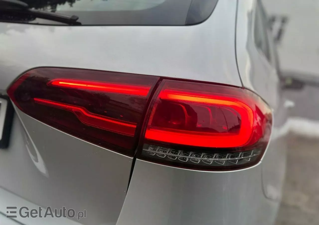 MERCEDES-BENZ Klasa B 200 AMG Line 7G-DCT