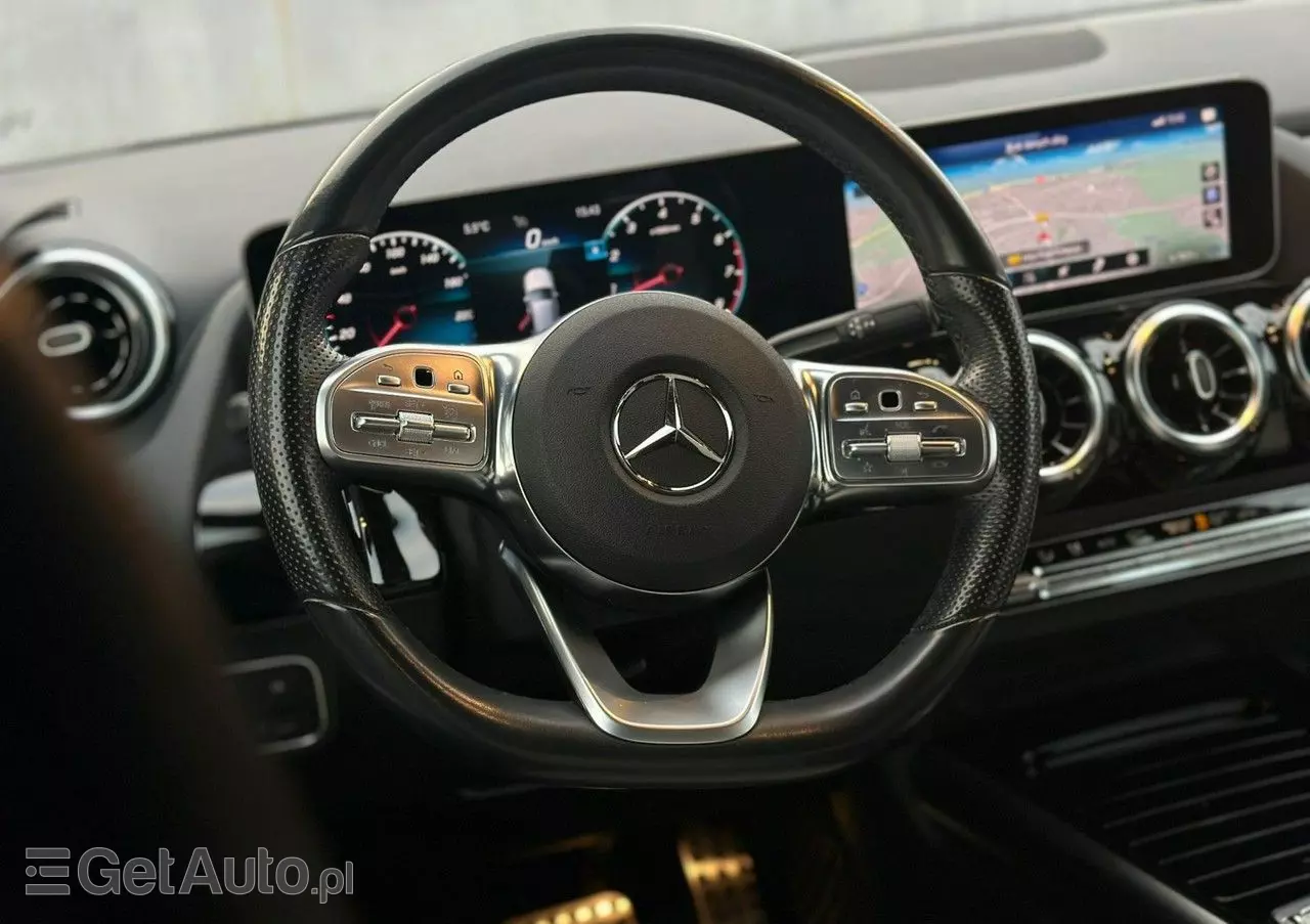 MERCEDES-BENZ Klasa B 200 AMG Line 7G-DCT