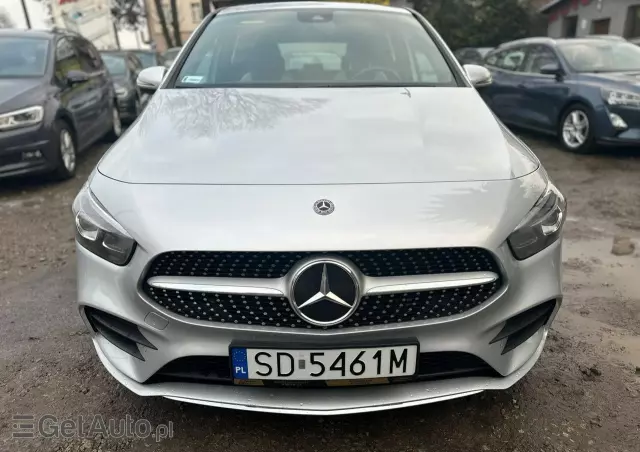 MERCEDES-BENZ Klasa B 200 AMG Line 7G-DCT
