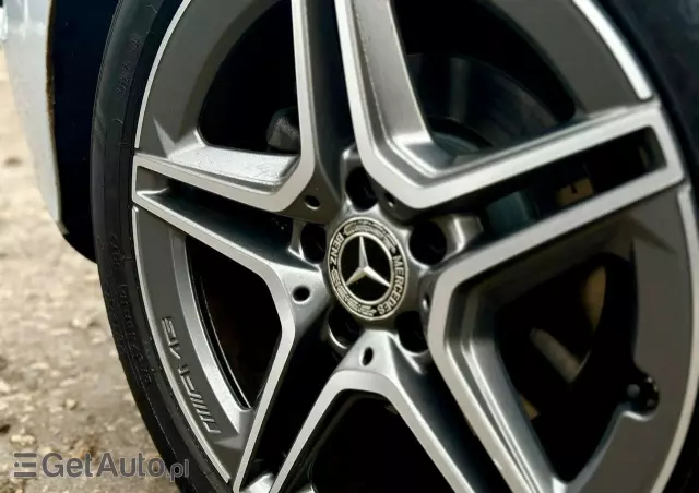 MERCEDES-BENZ Klasa B 200 AMG Line 7G-DCT