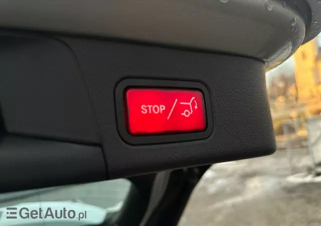 MERCEDES-BENZ Klasa B 200 AMG Line 7G-DCT