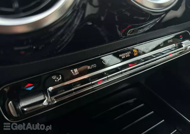 MERCEDES-BENZ Klasa B 200 AMG Line 7G-DCT