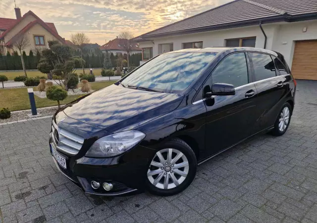MERCEDES-BENZ Klasa B 180 CDI