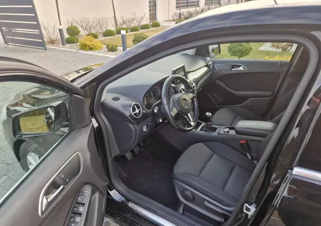 MERCEDES-BENZ Klasa B 180 CDI