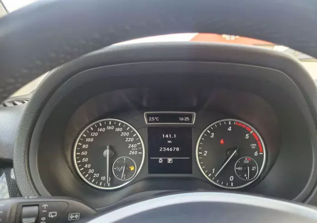 MERCEDES-BENZ Klasa B 180 CDI