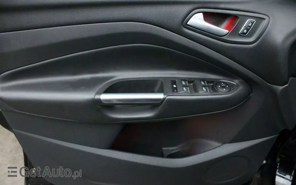 FORD Kuga 2.0 TDCi 4WD Titanium