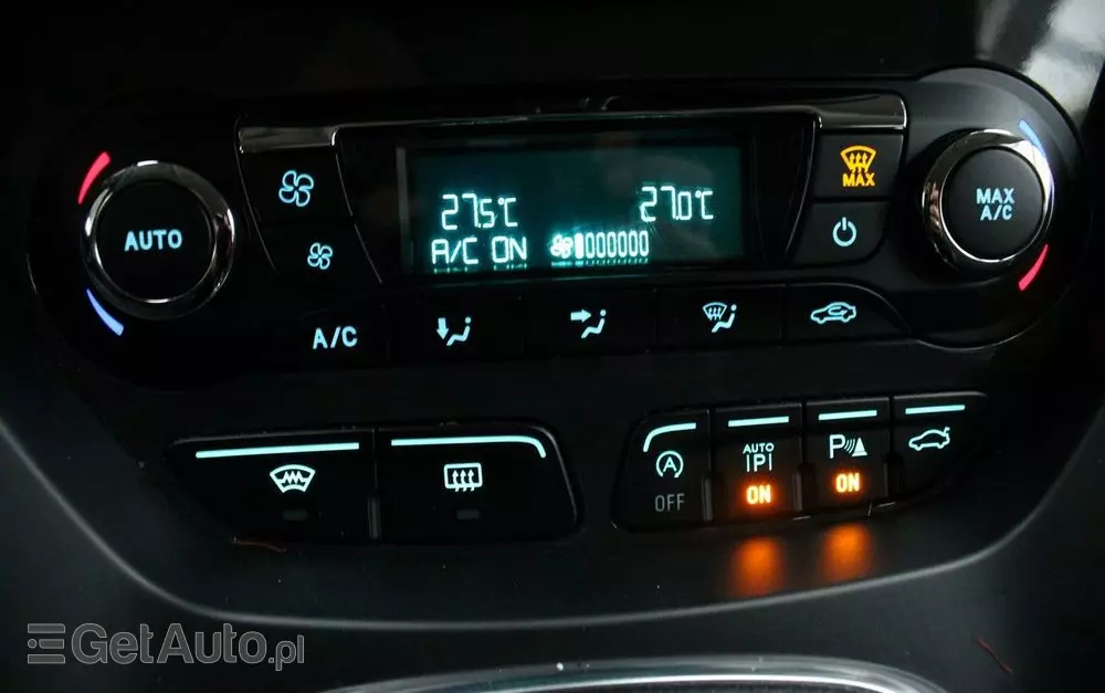 FORD Kuga 2.0 TDCi 4WD Titanium