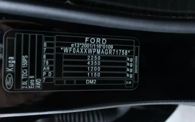 FORD Kuga 2.0 TDCi 4WD Titanium