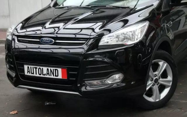 FORD Kuga 2.0 TDCi 4WD Titanium