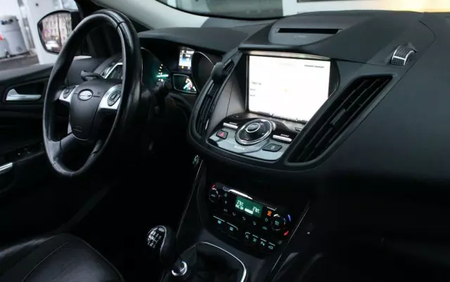 FORD Kuga 2.0 TDCi 4WD Titanium