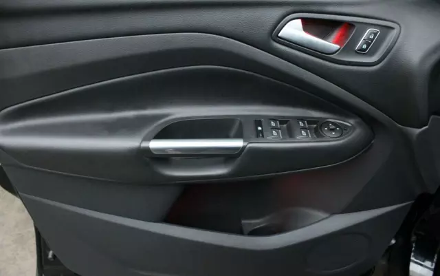 FORD Kuga 2.0 TDCi 4WD Titanium