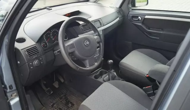 OPEL Meriva 
