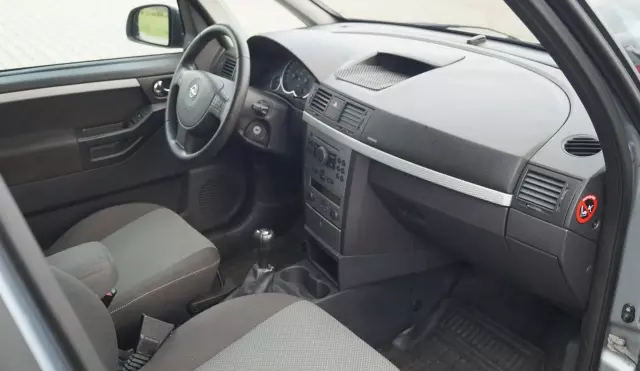 OPEL Meriva 